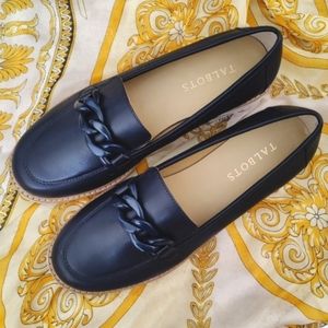 🆕 Talbot's NWOT Laura Chain Soft Nappa Loafers in Navy Sz 6.5